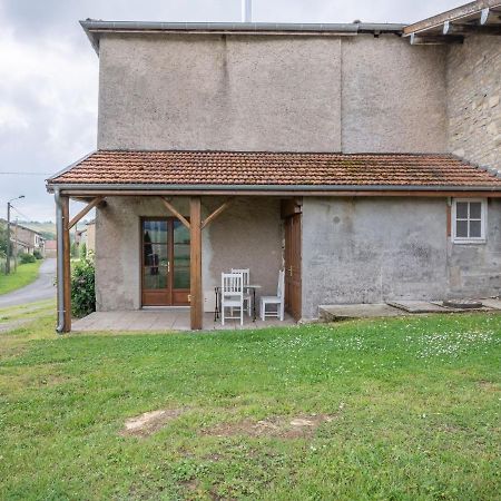 Vintage Holiday Home With Private Garden Nouart Quarto foto